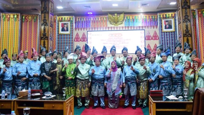 
					Ikuti Sidang Paripurna Istimewa Hari Jadi ke-512 Bengkalis, Ini Pesan Bupati Kasmarni