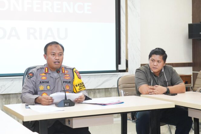 
					Polda Riau Sampaikan Capaian Kinerja Selama Bulan Juli, Kabid Humas ” Trendnya positif mengalami peningkatan dari tahun lalu