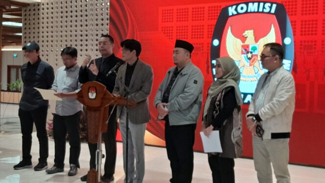 
					KPU Gelar Acara Konsolidasi Kesiapan Pilkada Serentak 2024 syarat akan korupsi