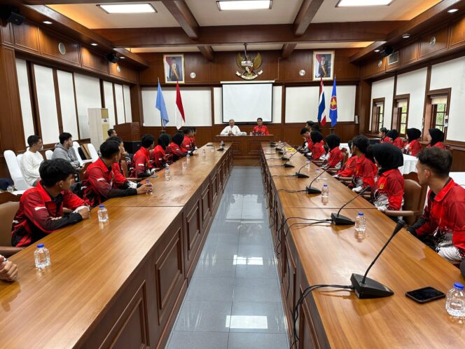 
					Tim Taekwondo Garbha Presisi Polri Bertanding di Bangkok, Dubes RI Untuk Thailand: Jadilah Juara!