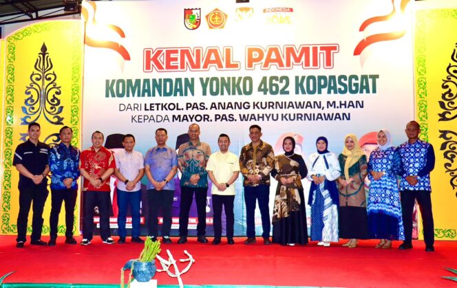 
					Kapolresta Pekanbaru Apresiasi Serah Terima Jabatan Danyonko 462 Kopasgat Berjalan Lancar