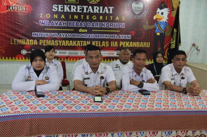 
					Ikuti Sosialisasi dan Glorifikasi SPI KPK, Lapas Pekanbaru Komitmen Perkuat Integritas Dan Transparansi