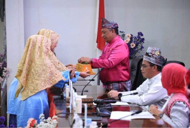 
					Rapat Paripurna Istimewa HUT ke-26 Rohul, Momentum Refleksi dan Semangat Baru Membangun Daerah