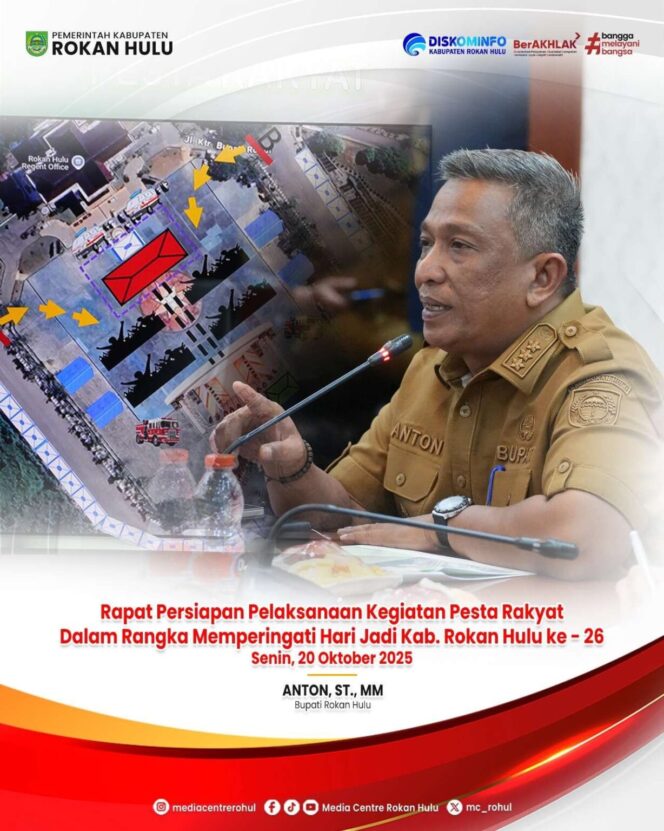 
					Bupati Rohul Pimpin Rapat HUT Rohul ke-26
